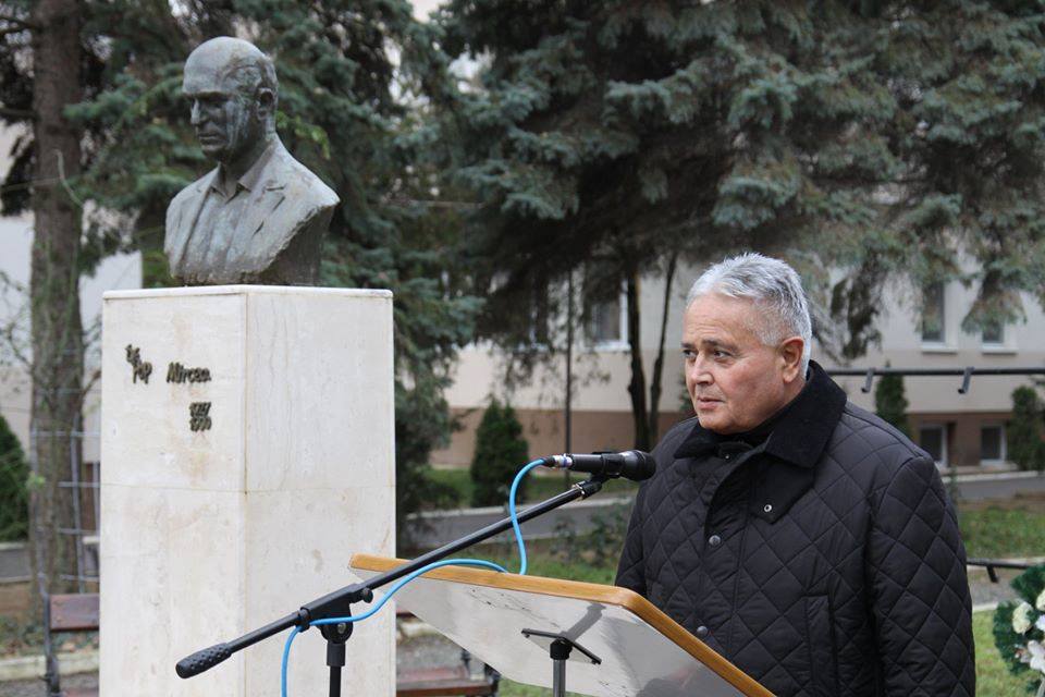 80804996_578283686289516_6628812091824275456_n