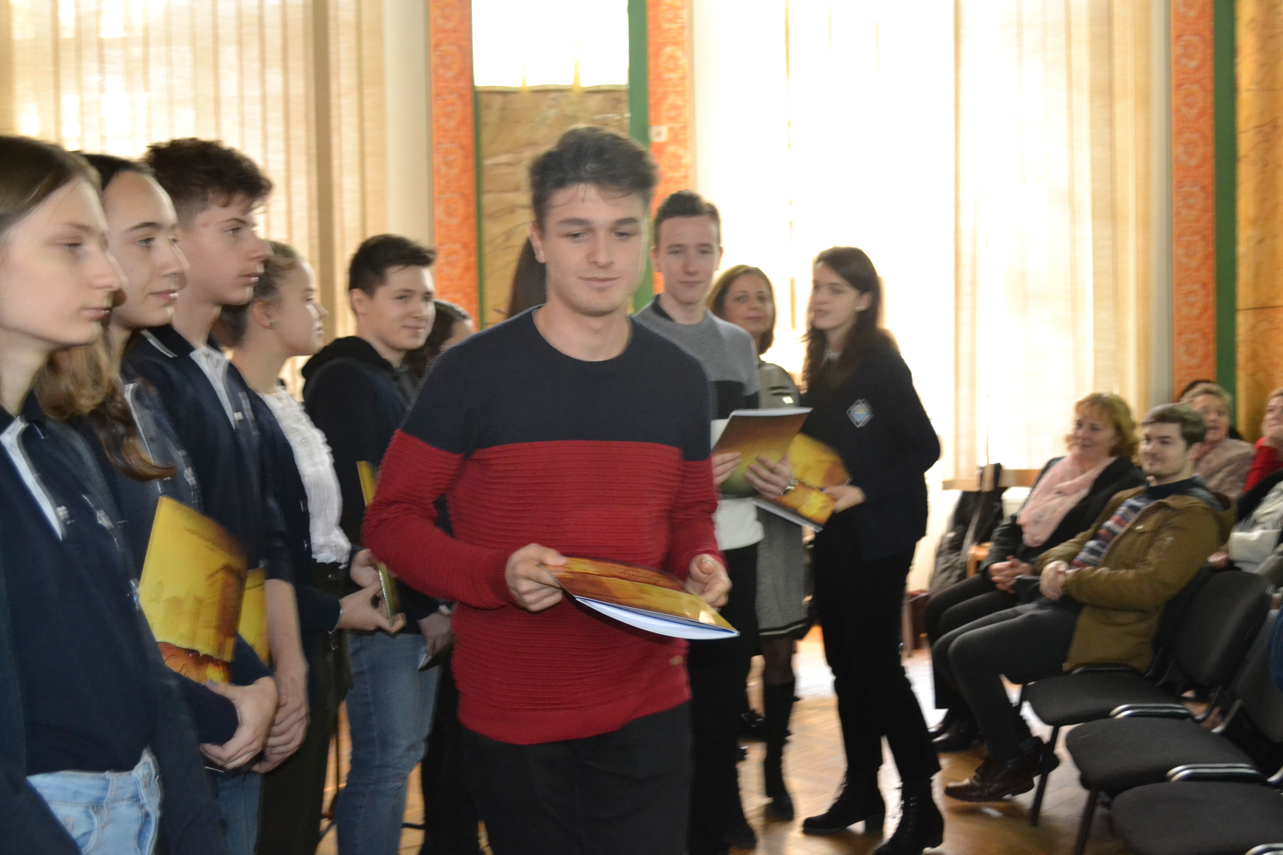 82245758_2951306278241652_2628728209461477376_n