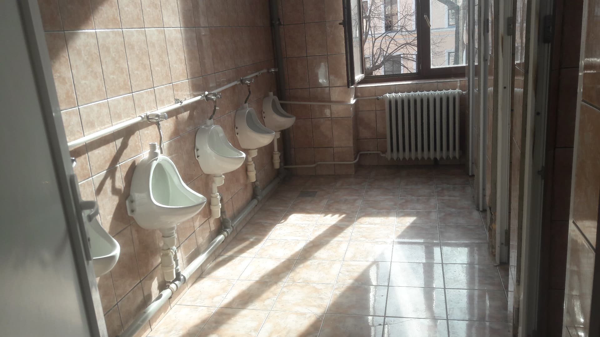 86668822_690344541502171_1106608326793232384_n