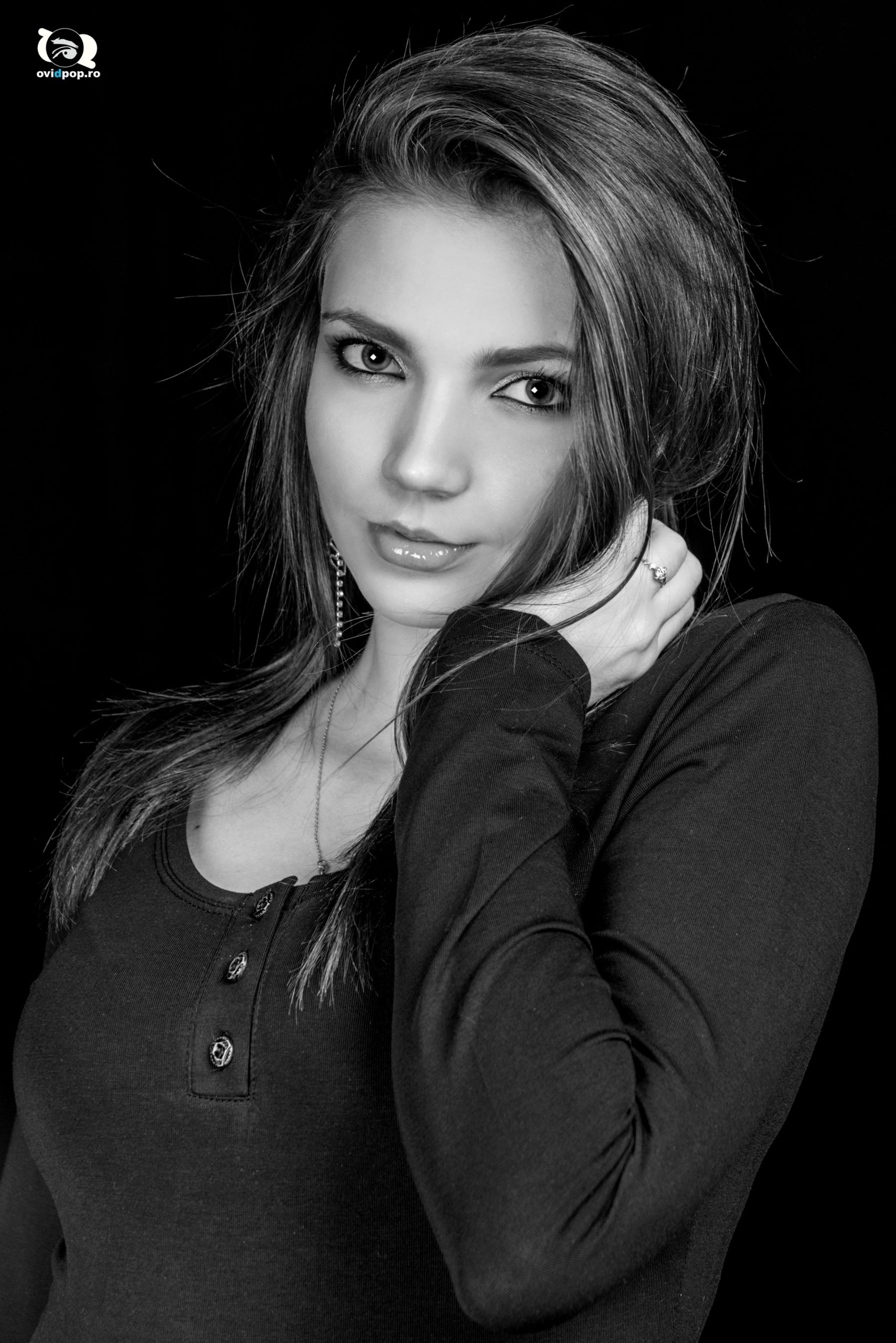 Adri FOTO OVI D POP balet si dans