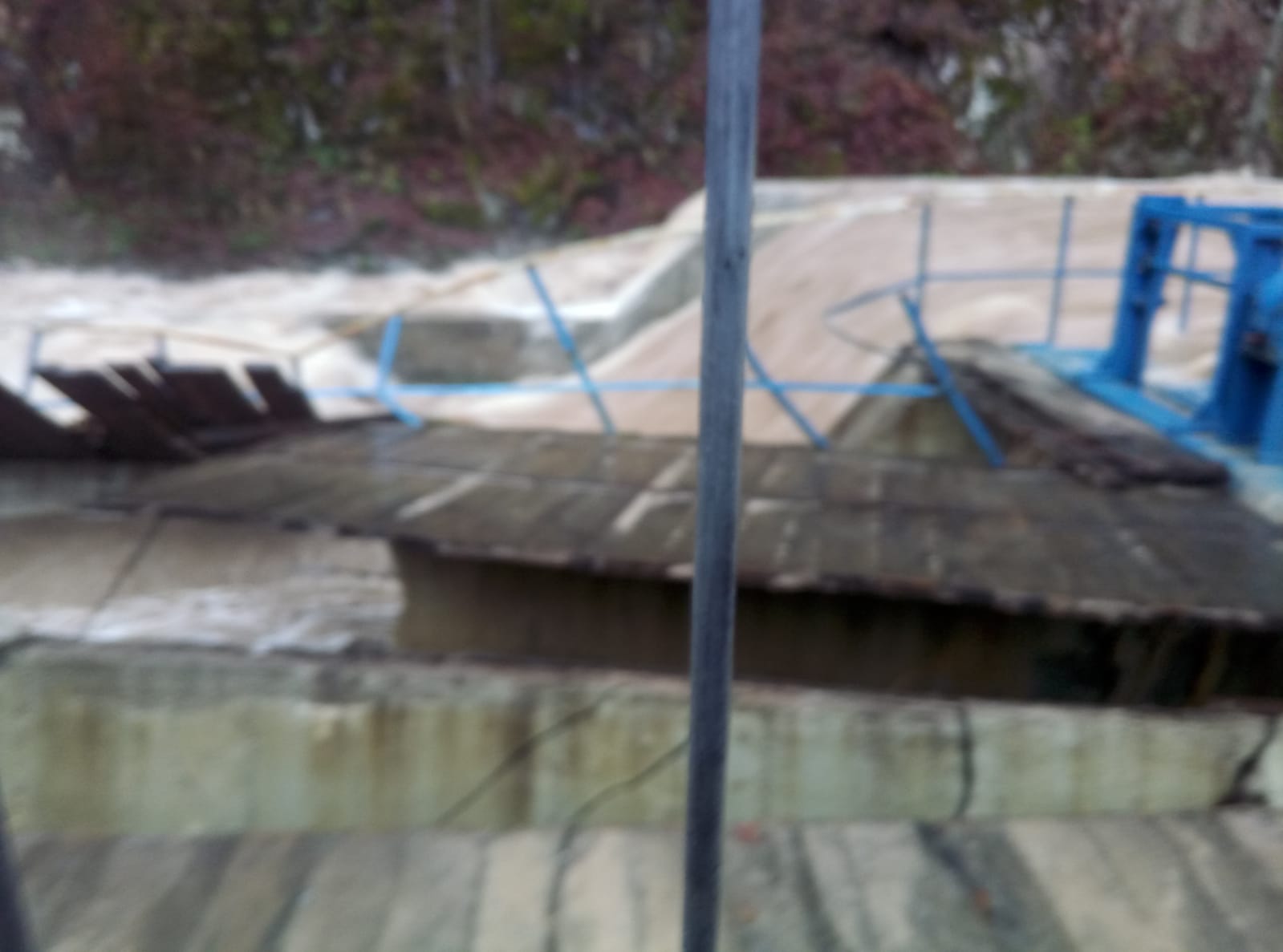 baraj rupt inundatii (3)