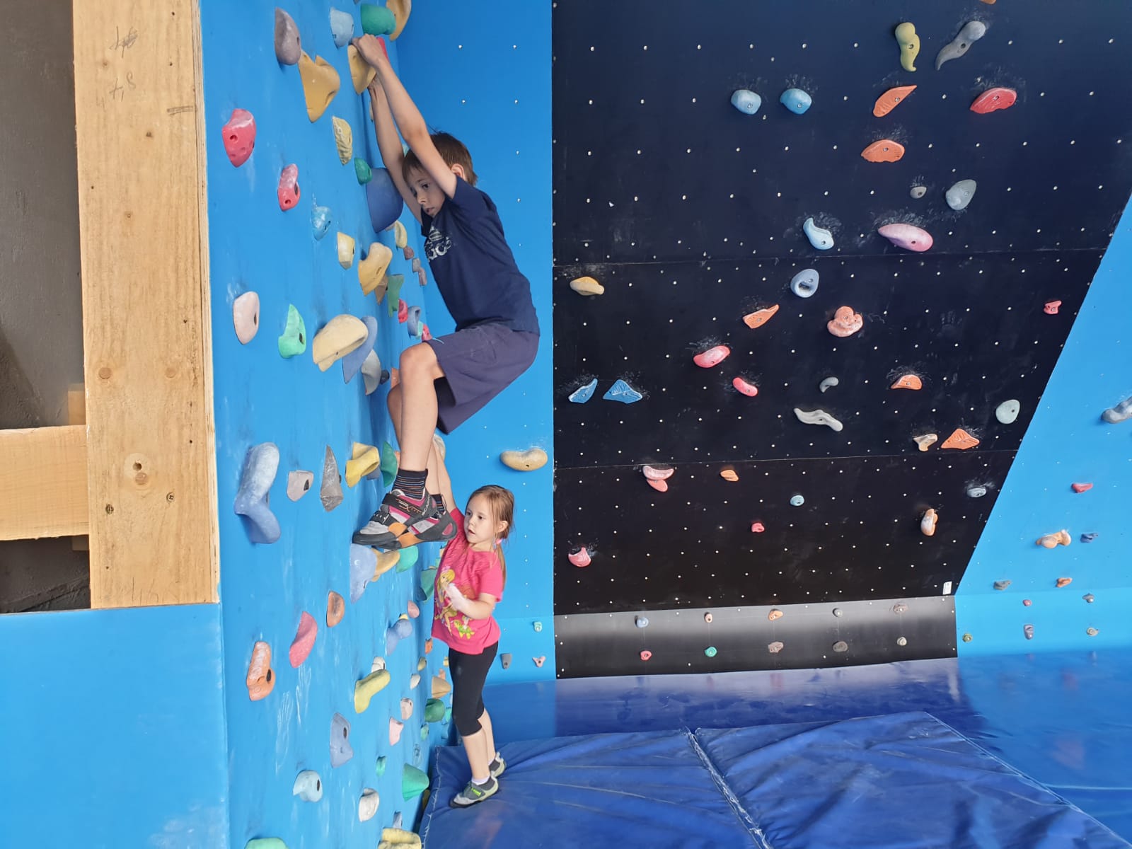 crux holds oradea (16)