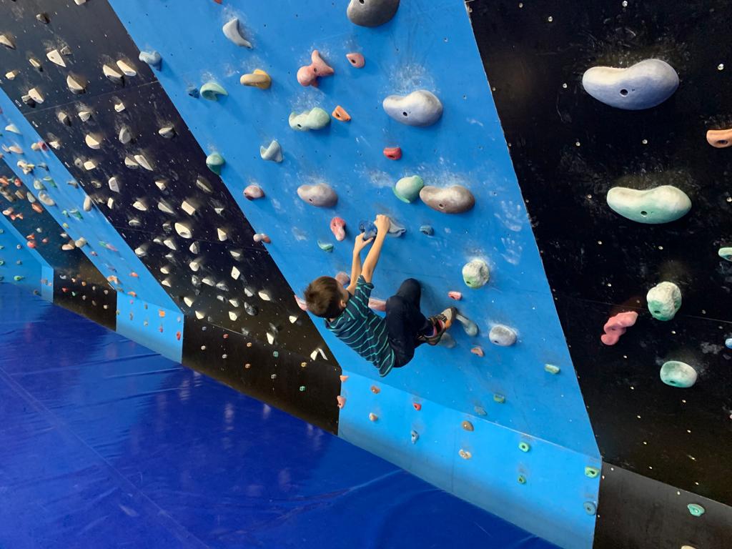 crux holds oradea (21)