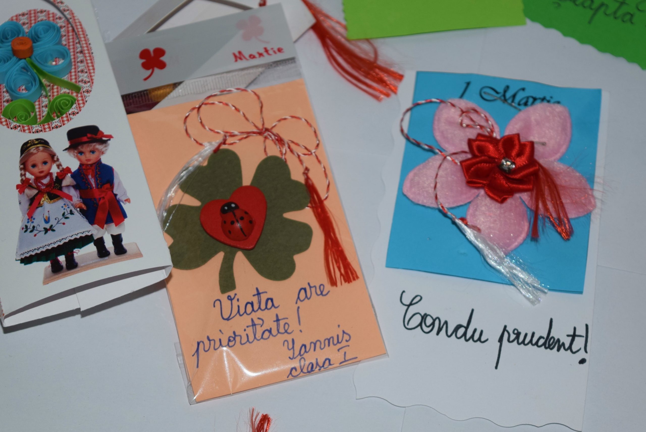 FOTO 8 MARTISOARE IN TRAFIC