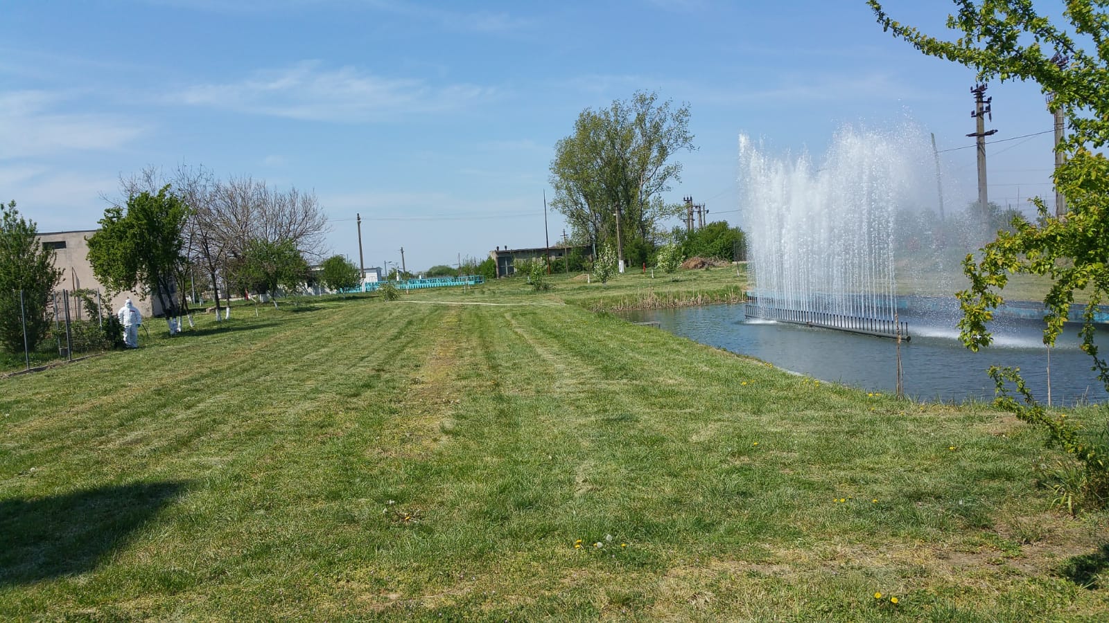 637ba560-67dc-4271-8f94-687b245da6c1