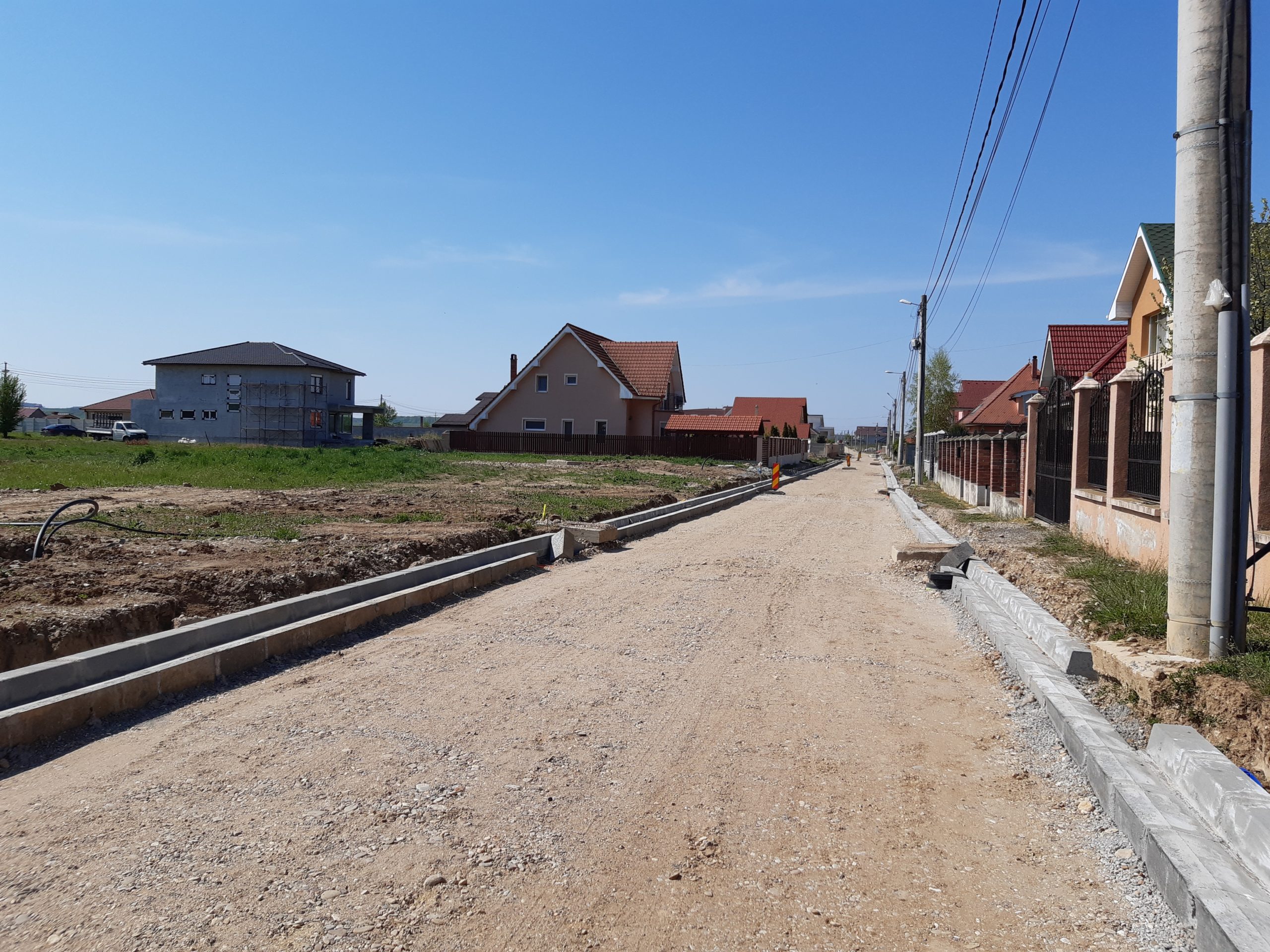 Strazi cartier nou Sanmartin (1)