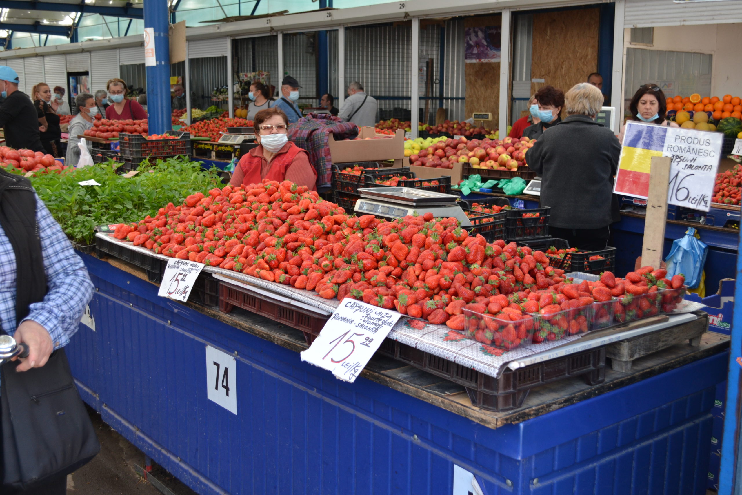 Bazar Piata Cetate (22)