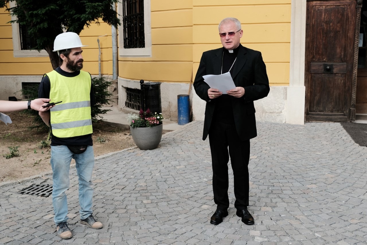 105938660_983879755416266_6543102623588193879_n