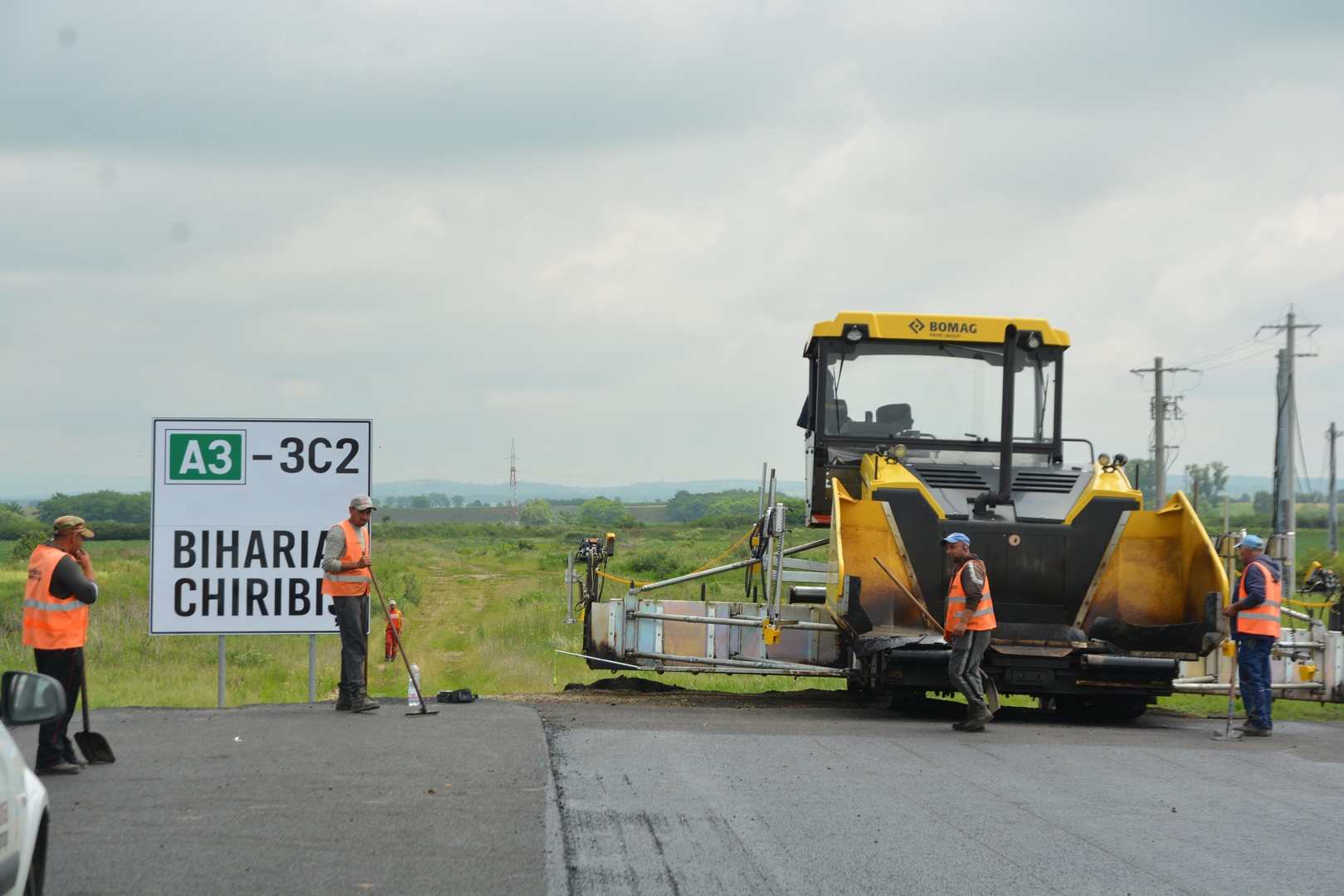 FOTO: Semnare contract autostradă Biharia - Chiribiș 12.06.2020