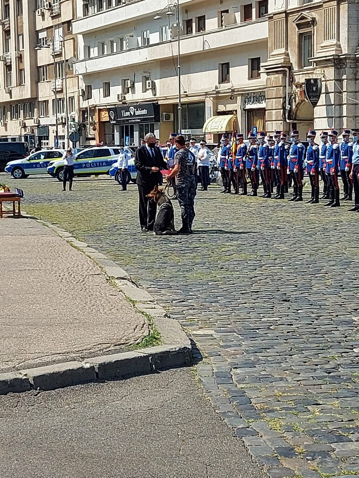 109667767_699695423911209_2250861252369873996_n