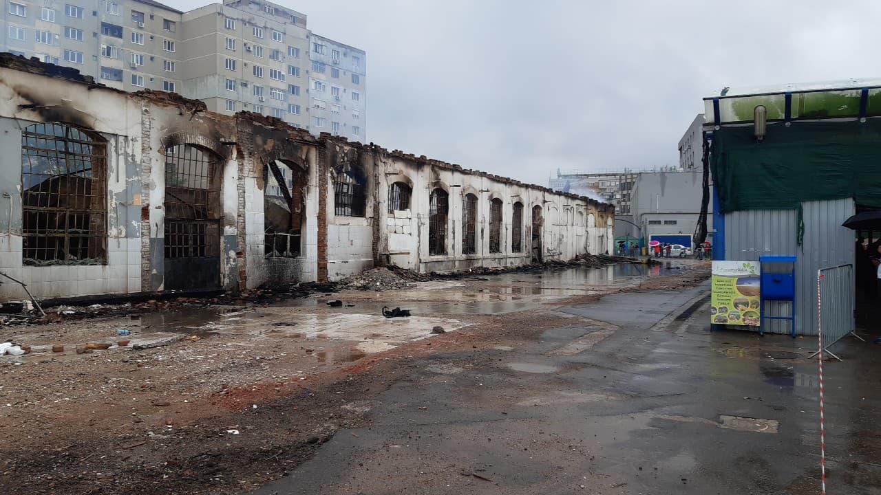 piata mare cetate incendiu (36)