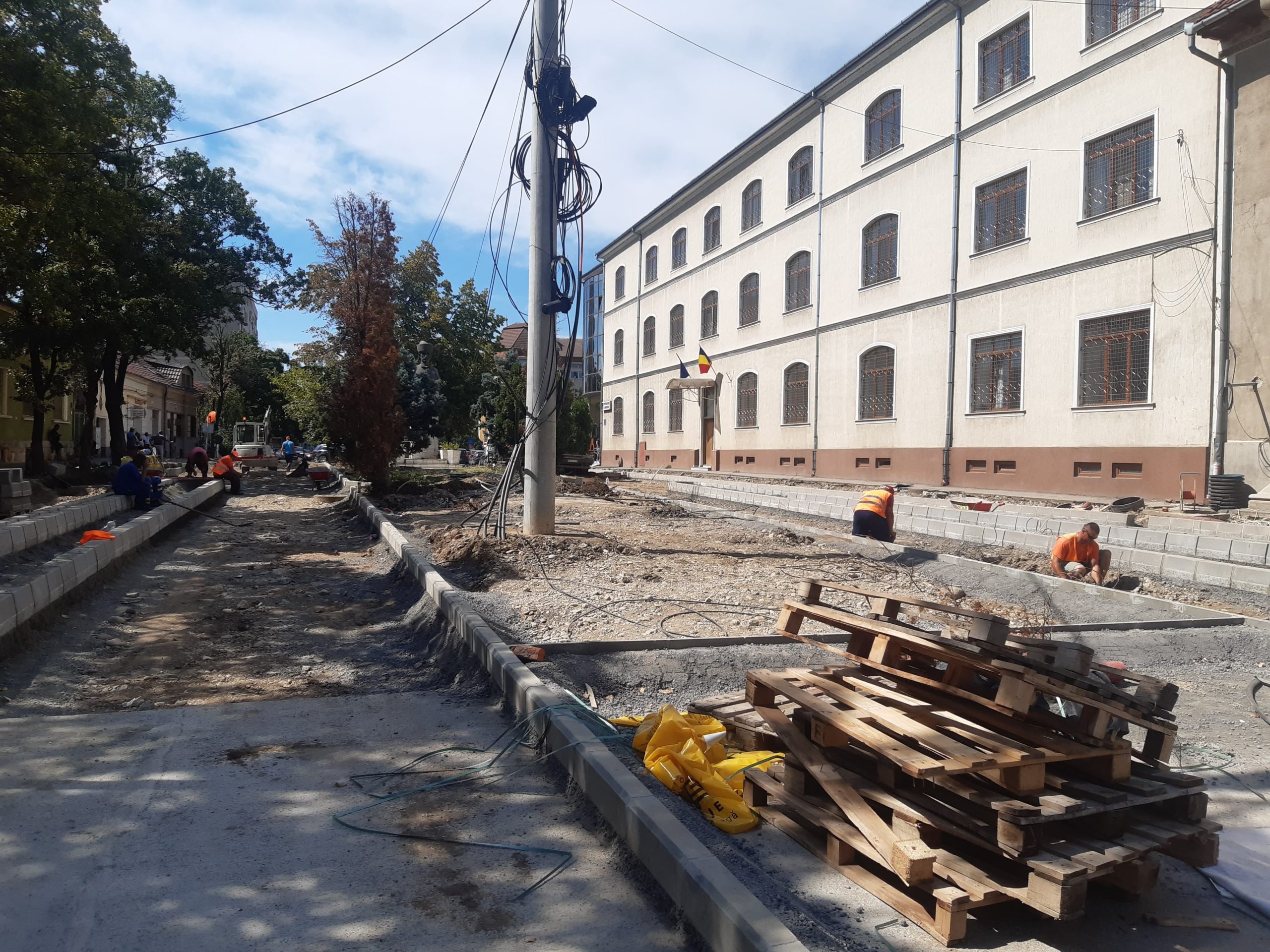 117642168_3078232458938910_1983328890814120962_n