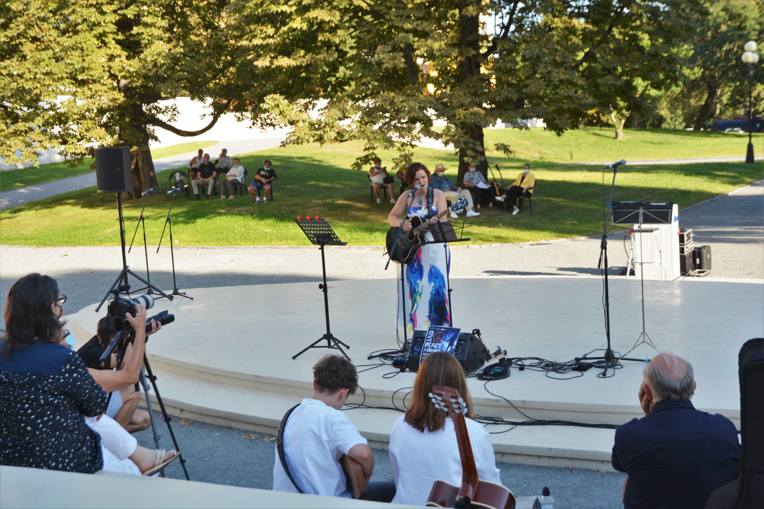 concert Give Peace a Chance 0radea (21)