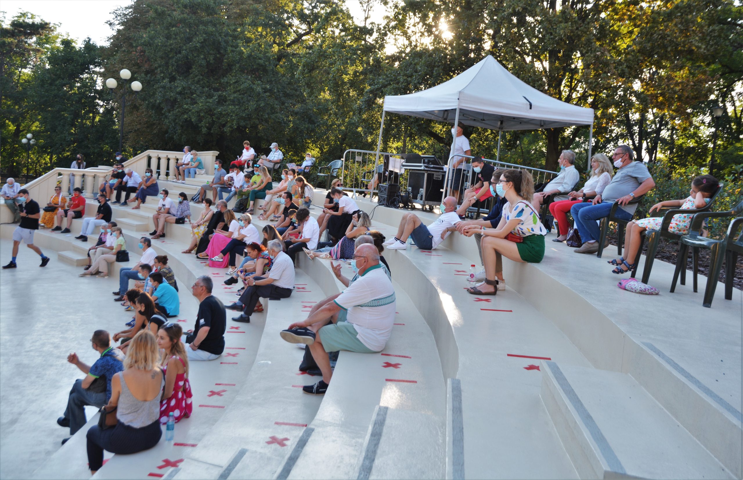 concert Give Peace a Chance 0radea (66)