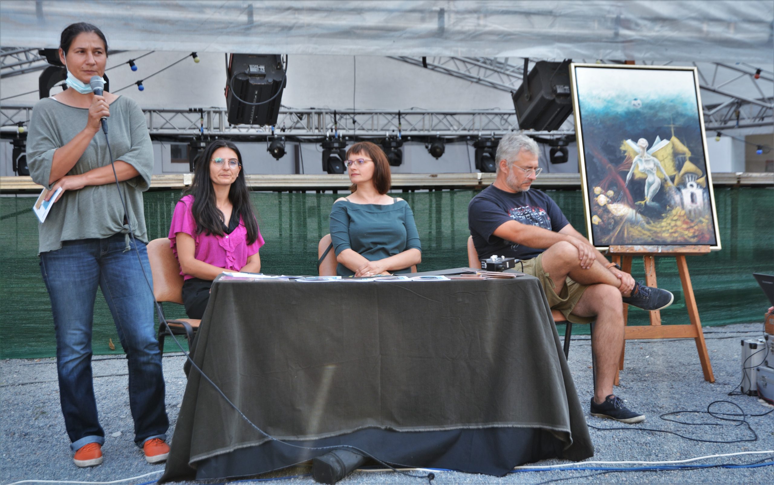 lansare carte Bunavestire Delicioasă Ocolul pandemiei în 33 de cânturi (1)