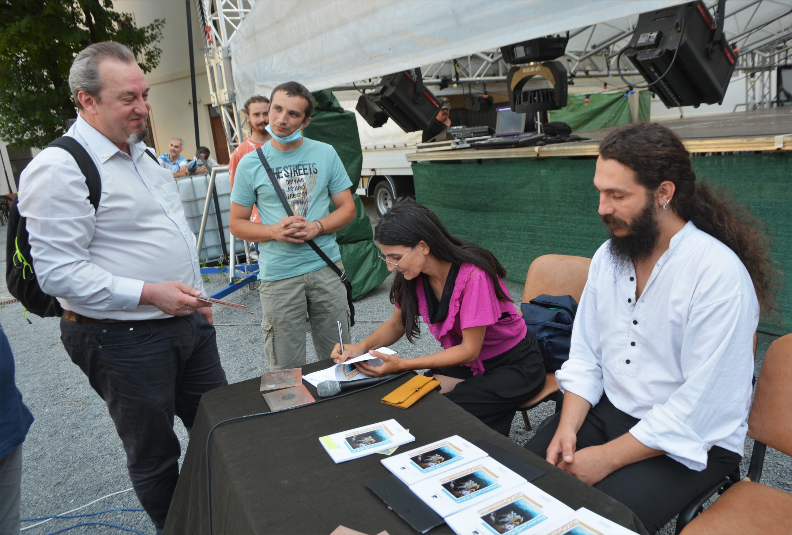 lansare carte Bunavestire Delicioasă Ocolul pandemiei în 33 de cânturi (62)