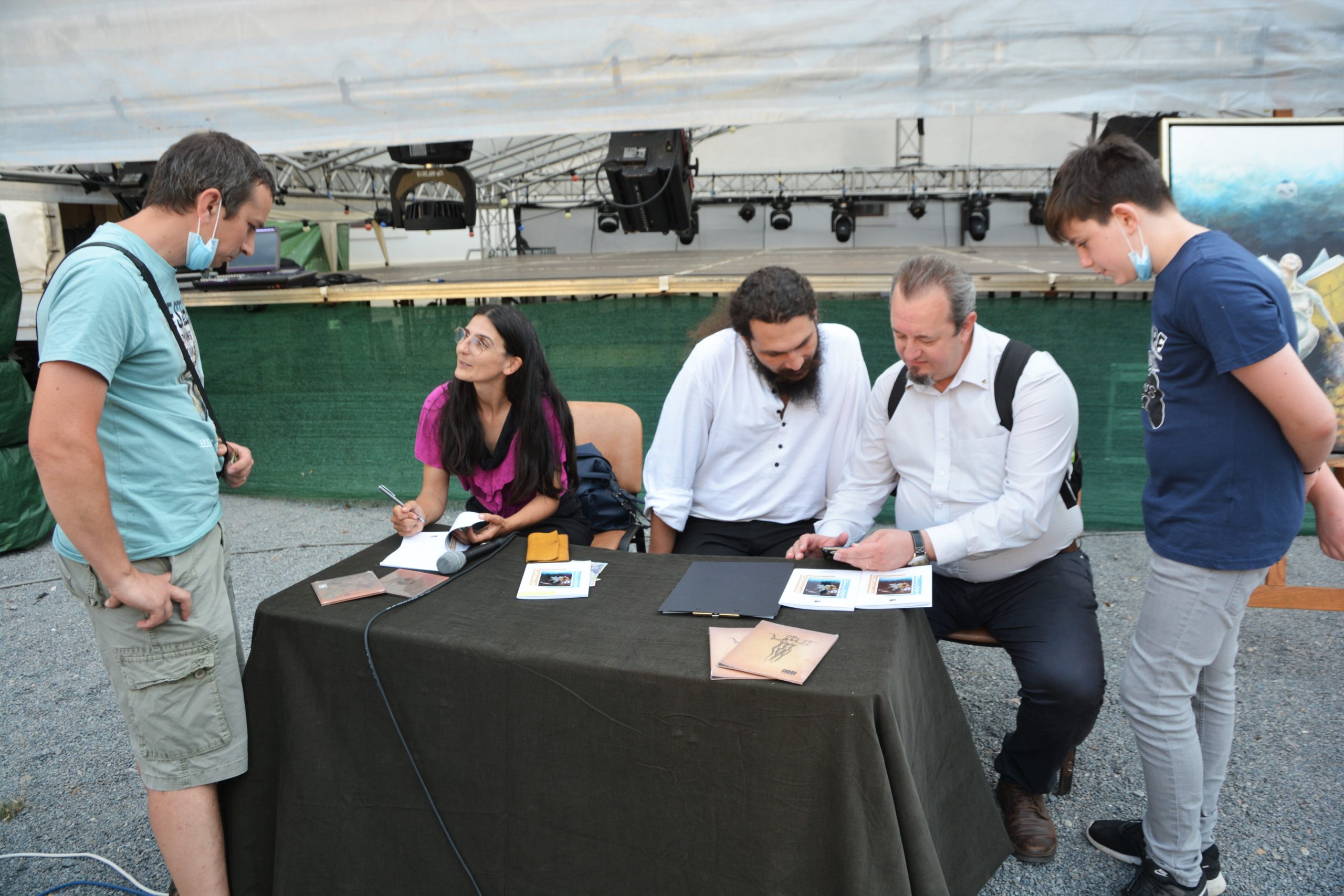 lansare carte Bunavestire Delicioasă Ocolul pandemiei în 33 de cânturi (65)