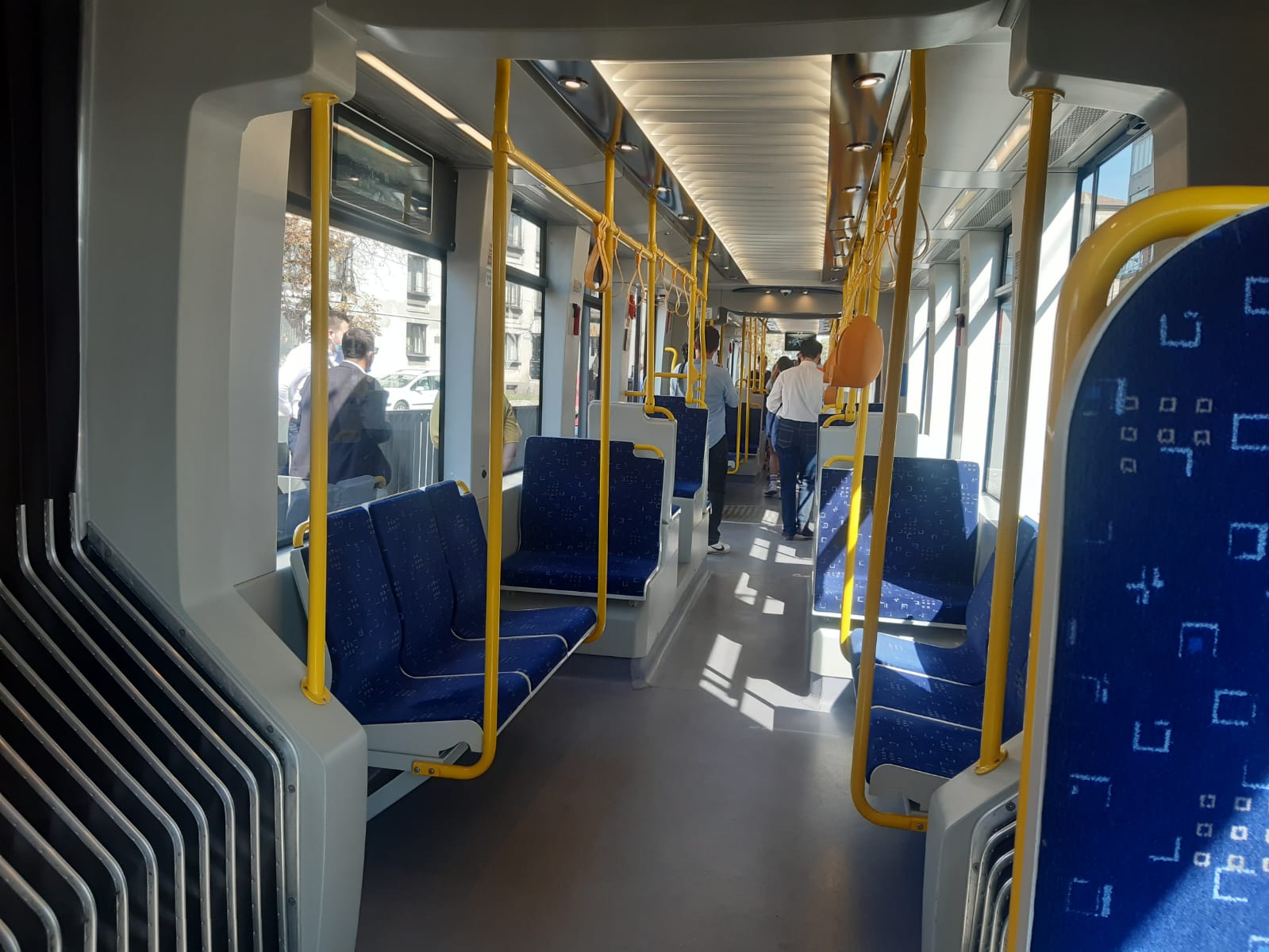 ca060757-6b0a-416c-8186-9a7b5a9312b2