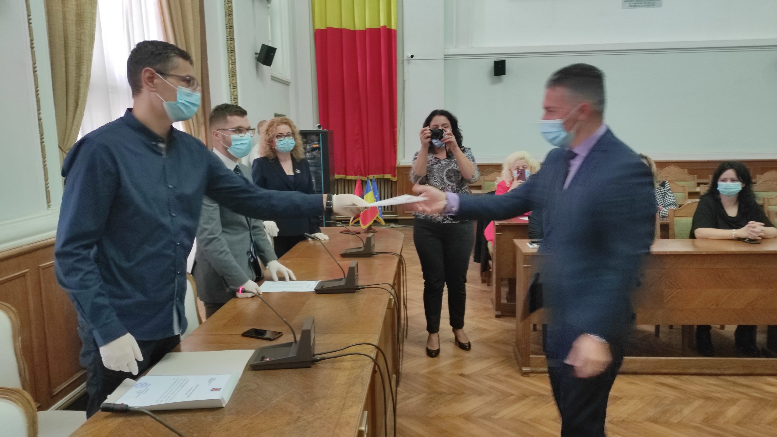 Ceremonia inmanarii certificatelor Consiliul Local Oradea (10)