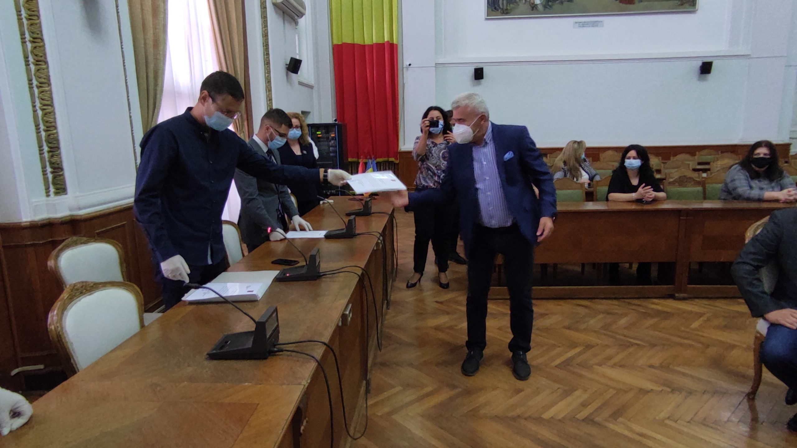 Ceremonia inmanarii certificatelor Consiliul Local Oradea (9)