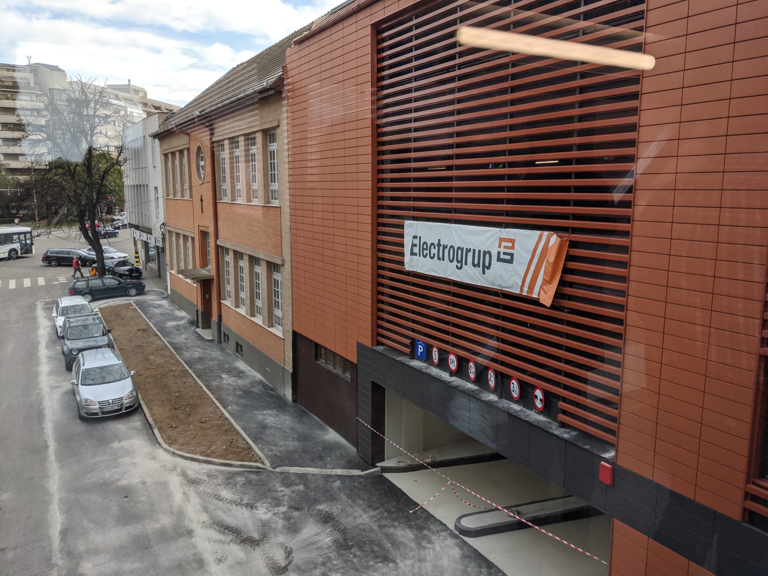 parcare strada brasovului (26)