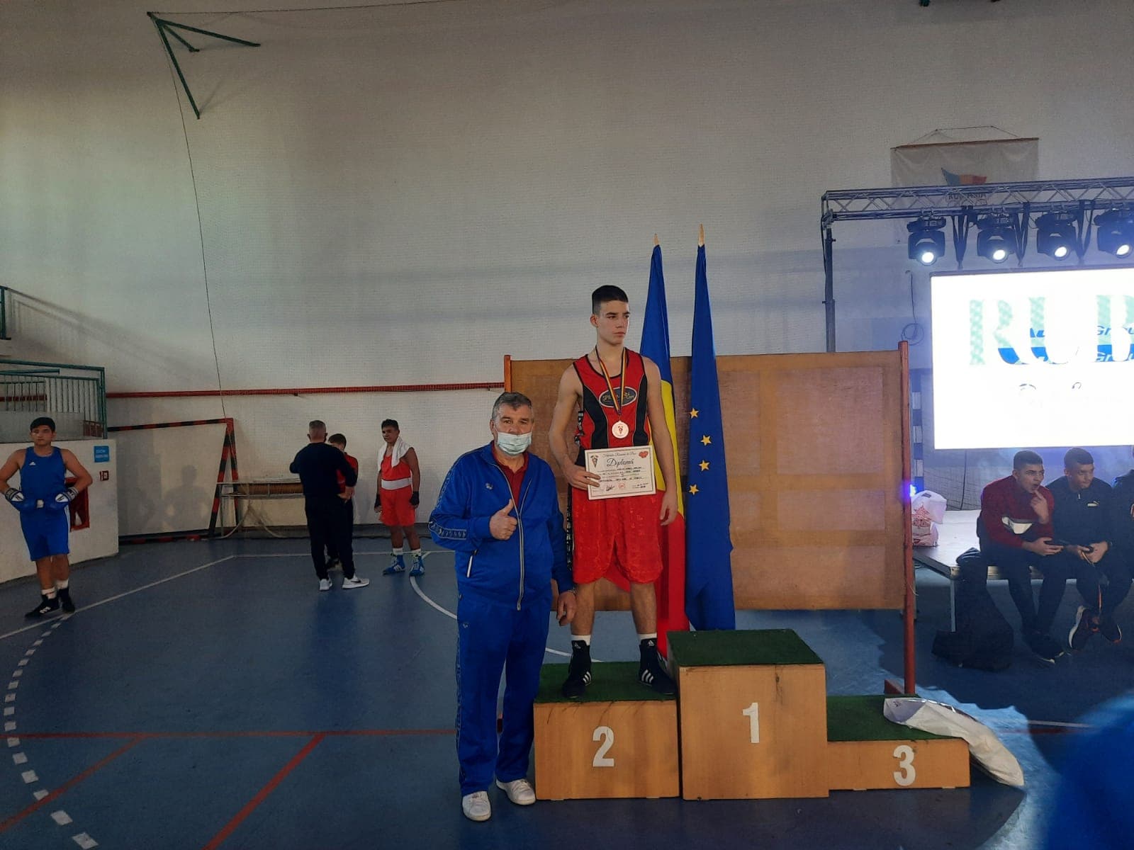 7box Crisul locul 2_12 k