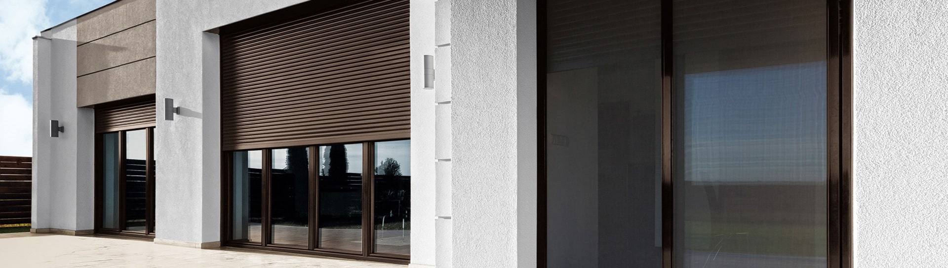 rolete-geamuri-oradea-rolete-exterioare-suprapuse-plase-insecte-rollo-sun