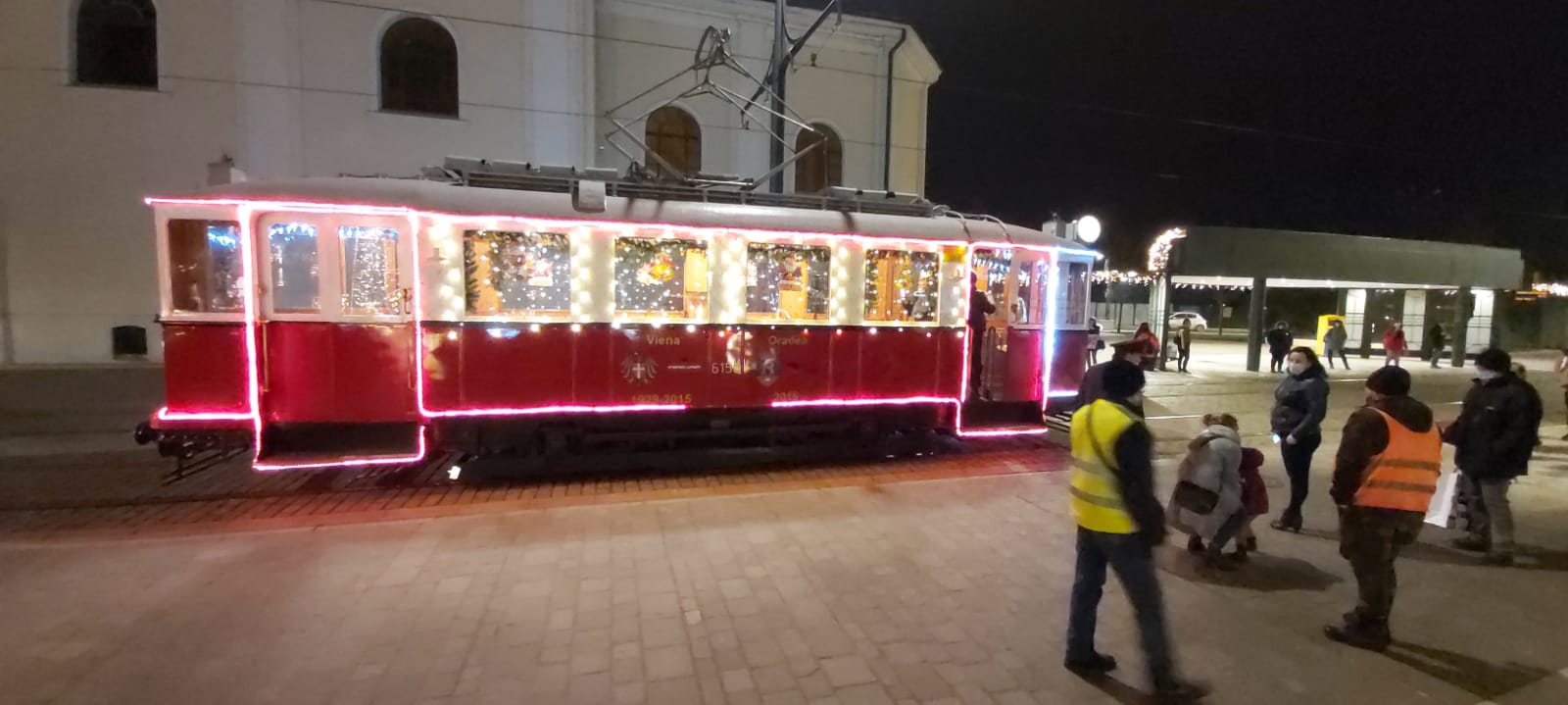 FOTO: Tramvai și autobuz OTL 21.12.2020