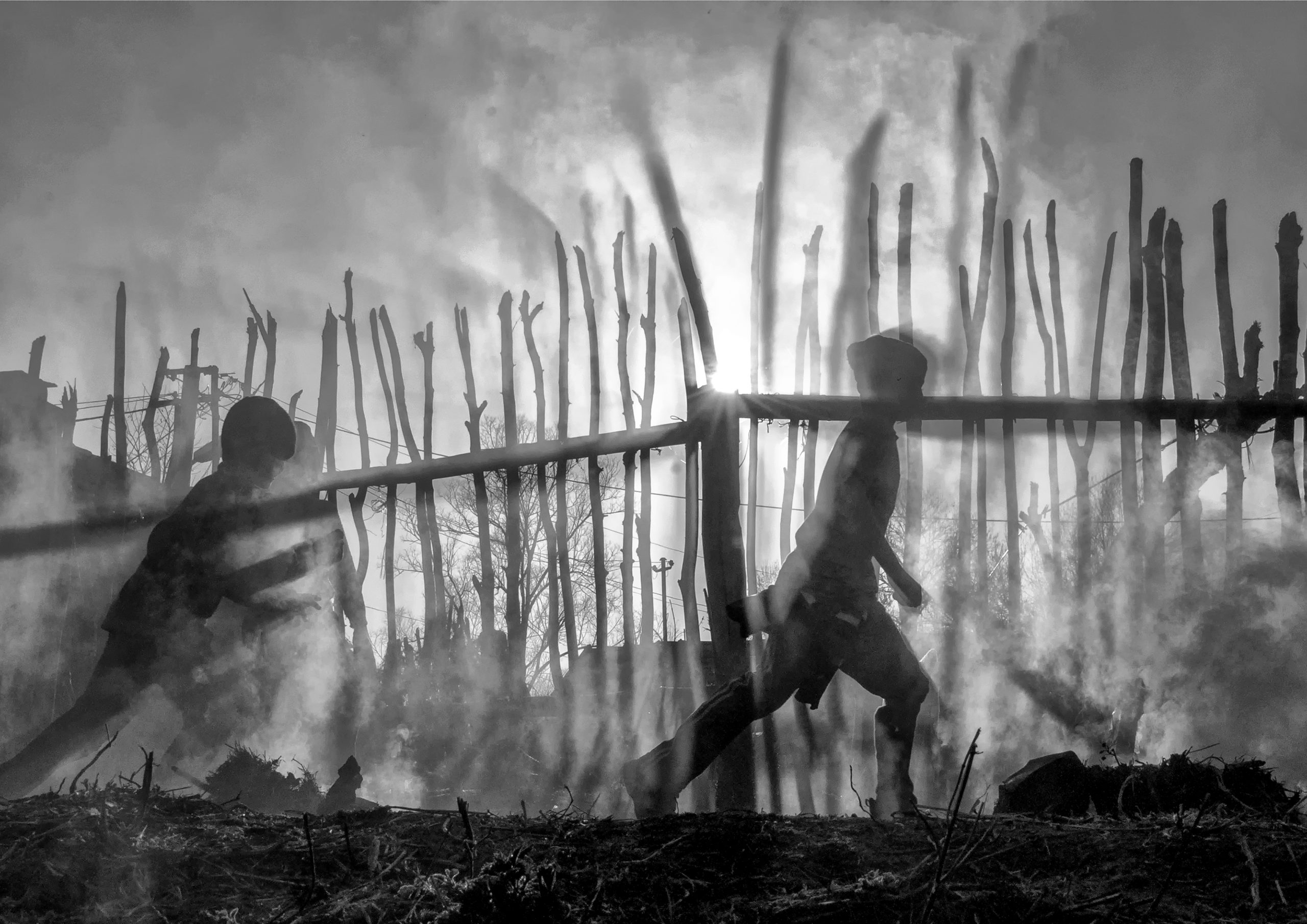 MARIAN PLAINO- Playing on smoke