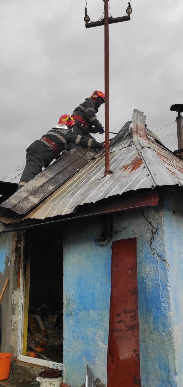 FOTO: Intervenție incendiu Criștiorul de Jos 01.02.2021