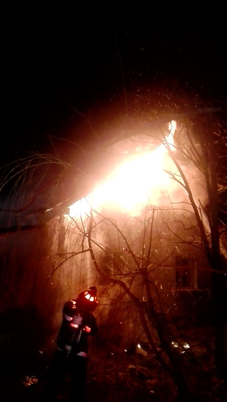 incendiu locuinta apateu (5)
