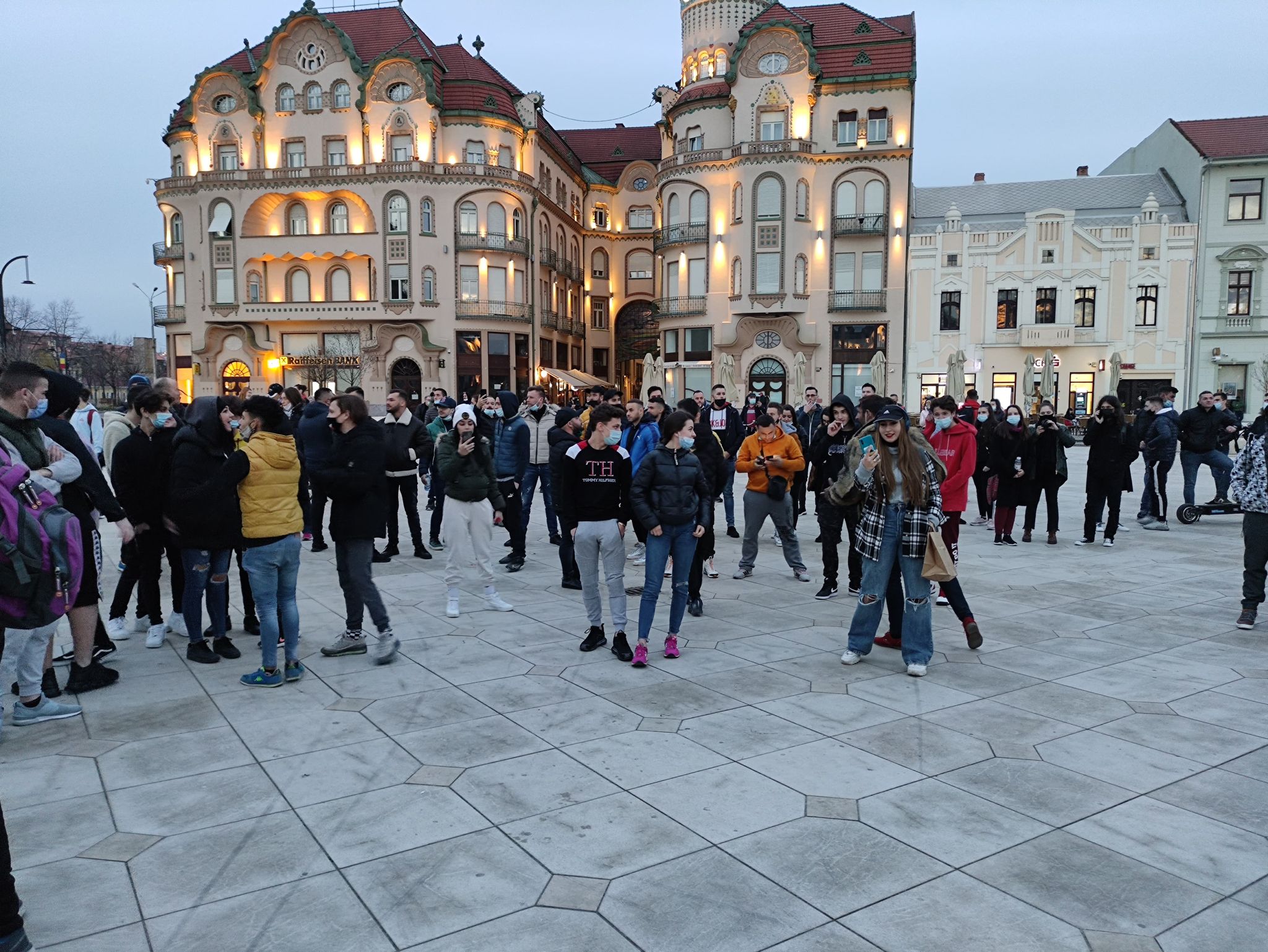 166725325_444568963439787_4715364362616472941_n