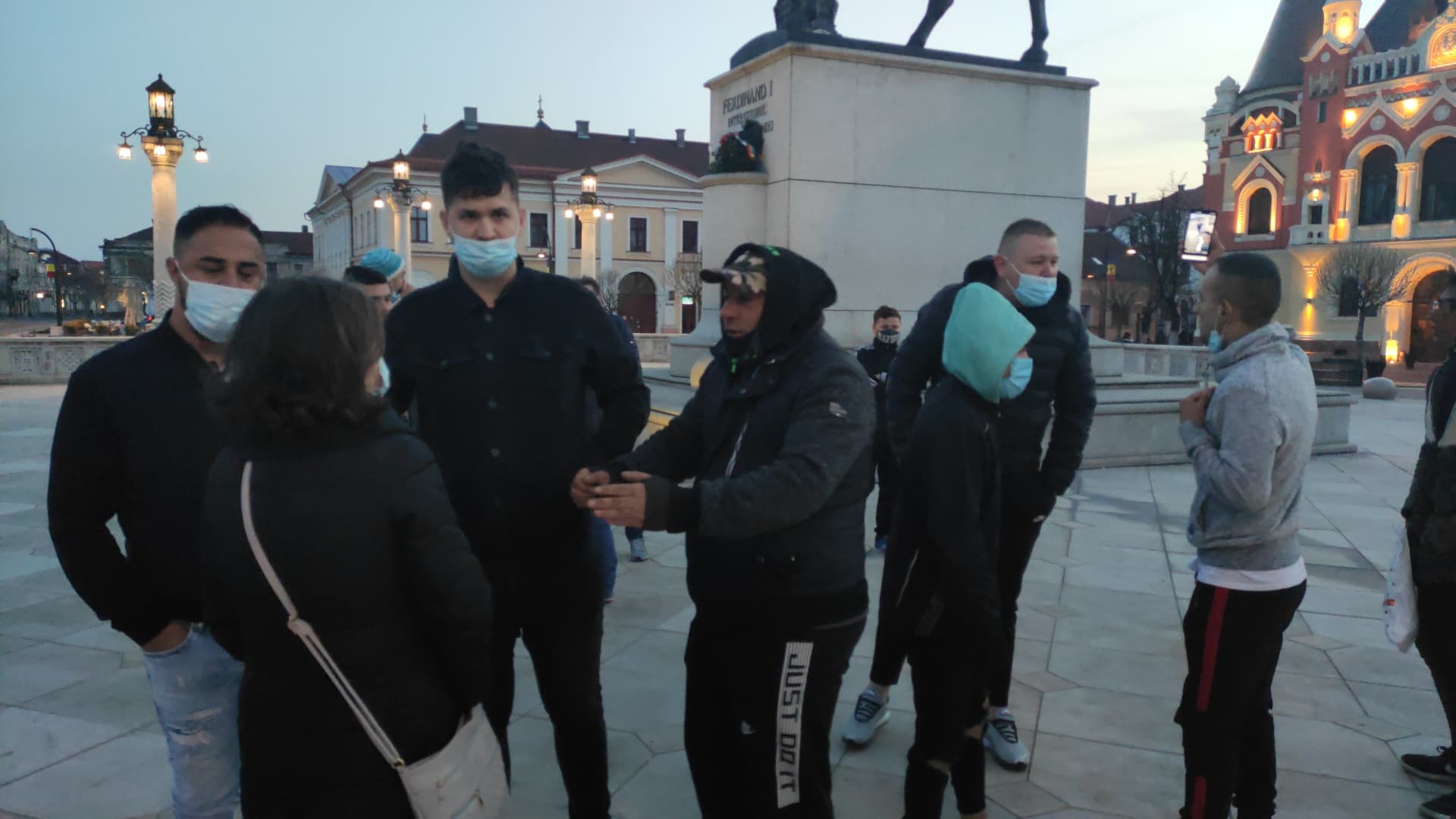 FOTO: Protest restricții covid-19 în Oradea 05.04.2021