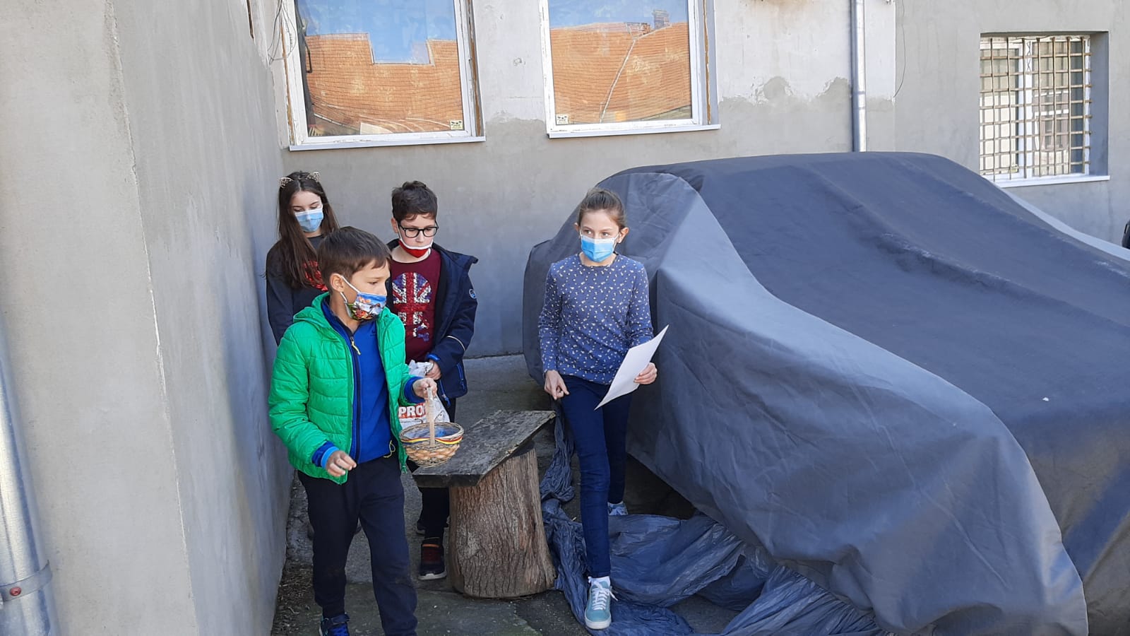 92dd3279-eb62-4d2e-847c-f95f5712709b