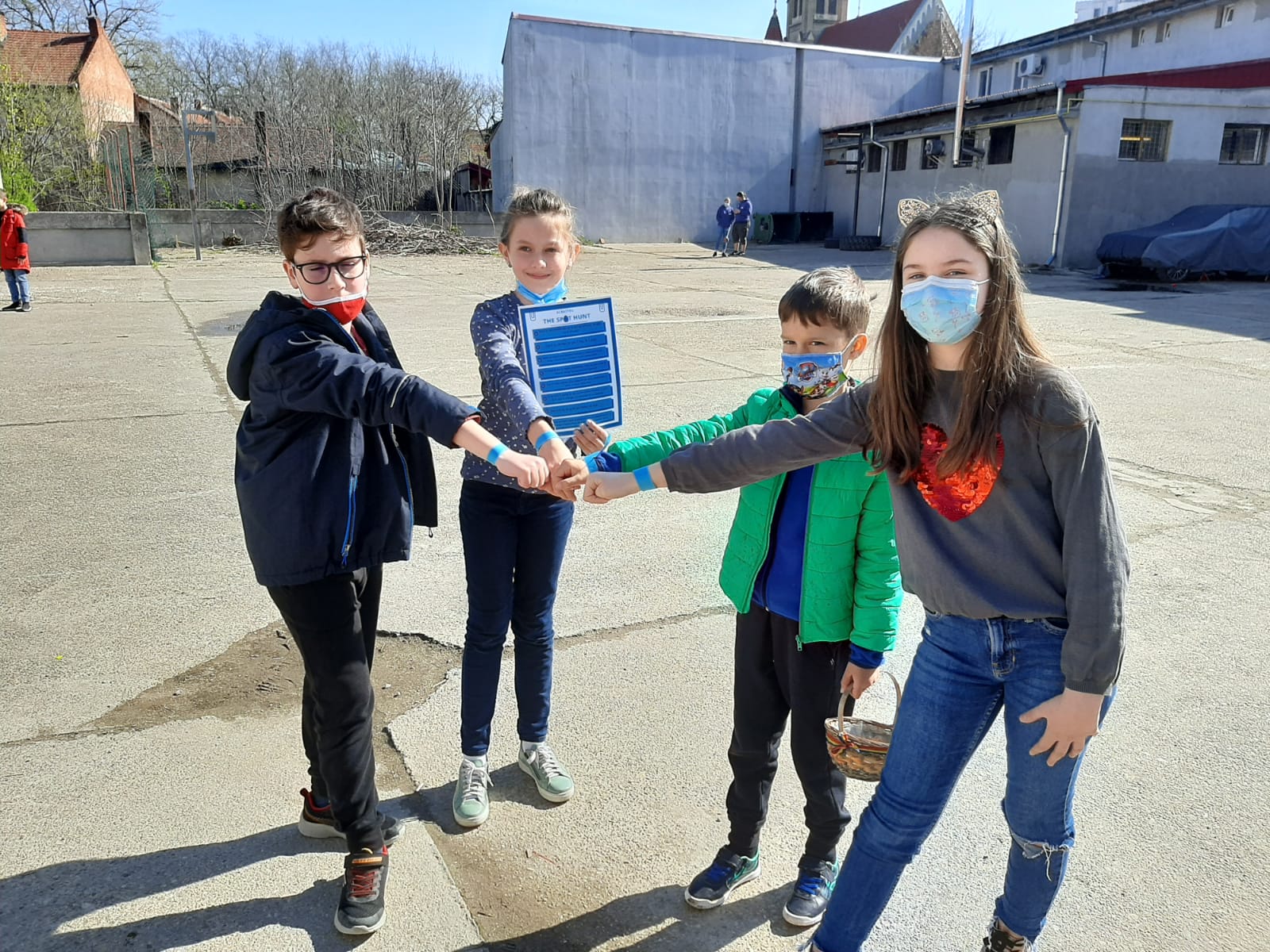 f3a78097-96d2-4fe8-a226-17541ed83eca