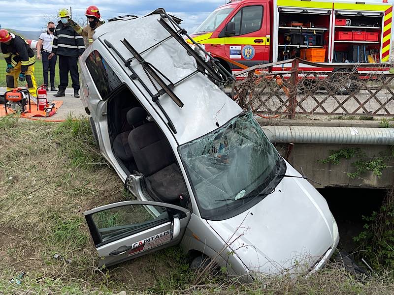 937BFC1B-BC5C-4359-A2D8-2BF3B3871FBB