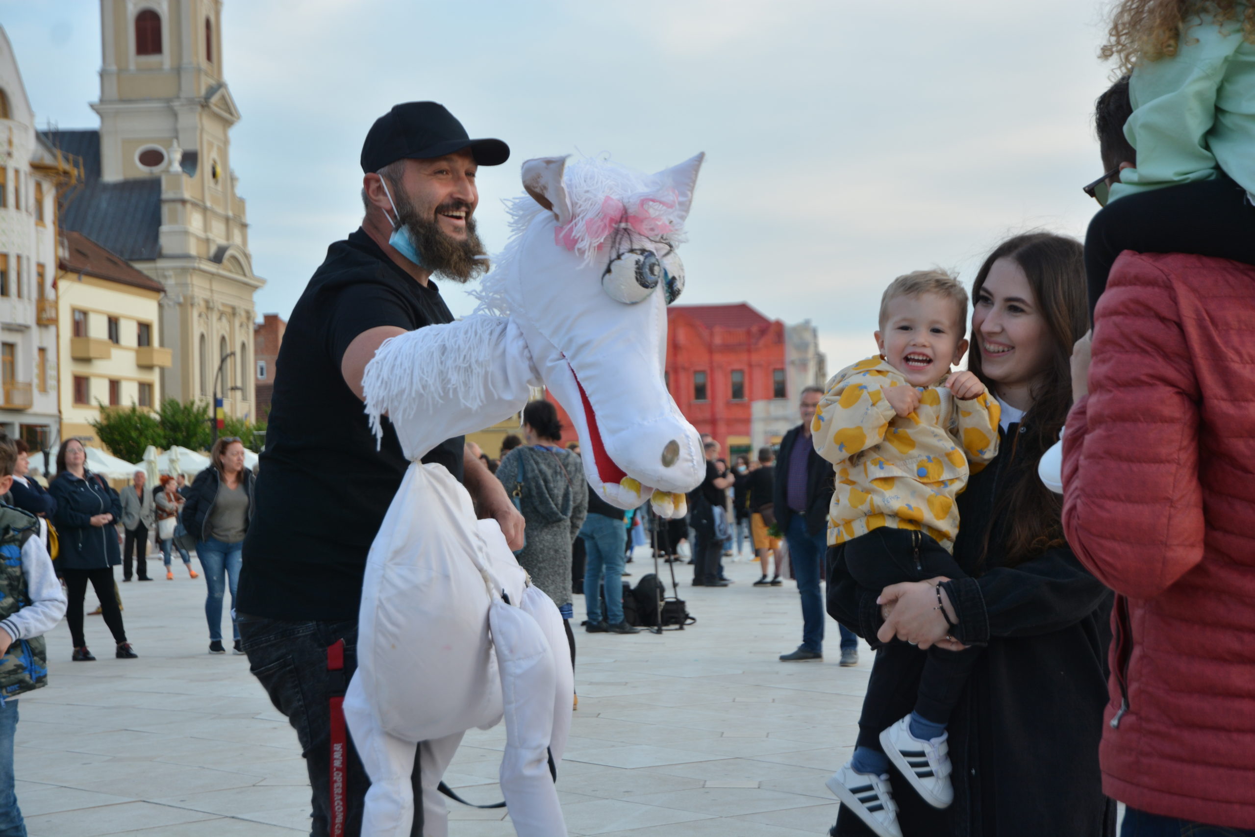 FOTO: Protestul artiștilor orădeni 21.05.2021
