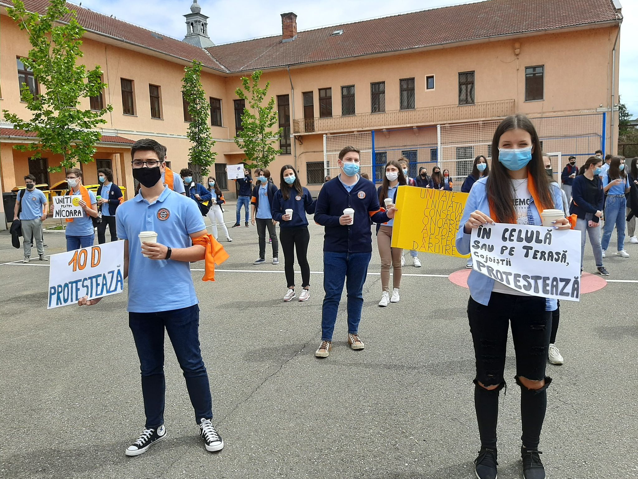 192000813_4237565149615715_8877240602195715893_n