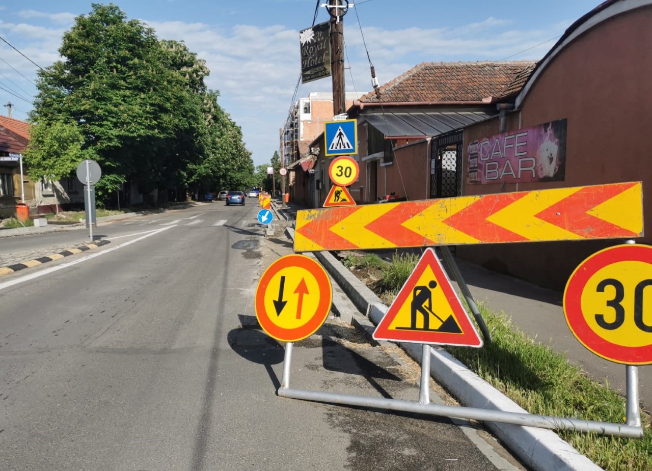 reparare strada muntele gaina (1)