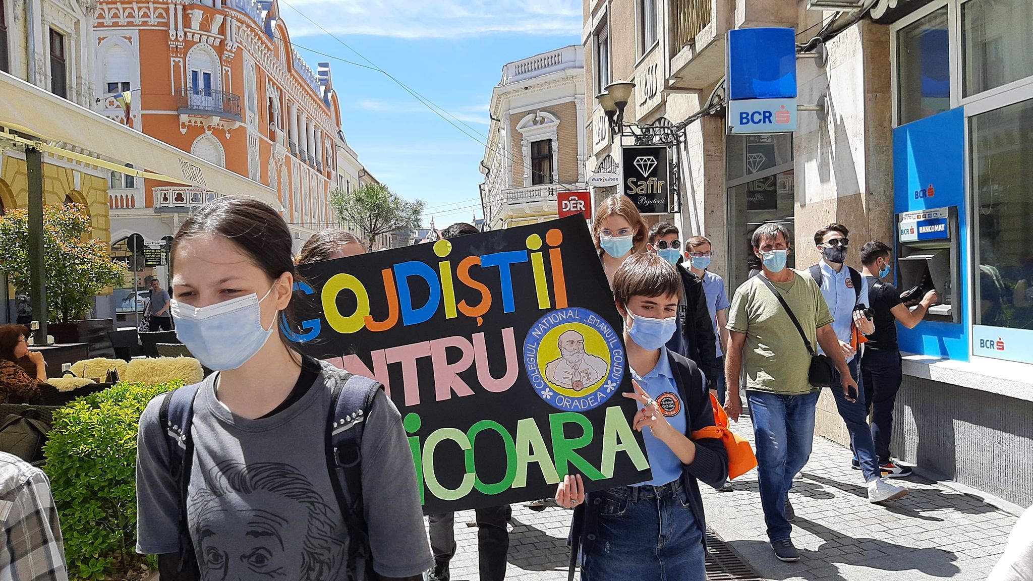 protest elevi gojdu nicoara oradea (14)