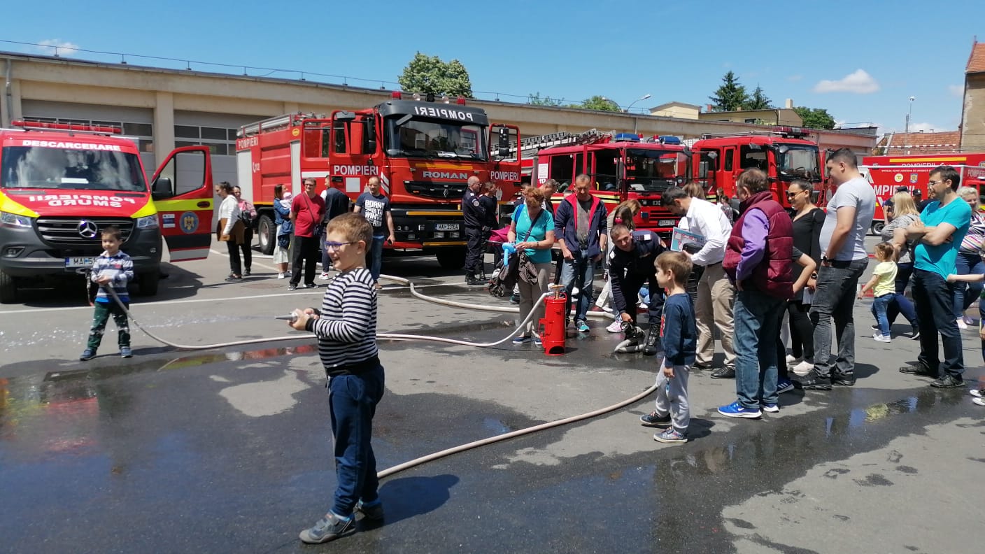 1 iunie pompieri oradea (7)