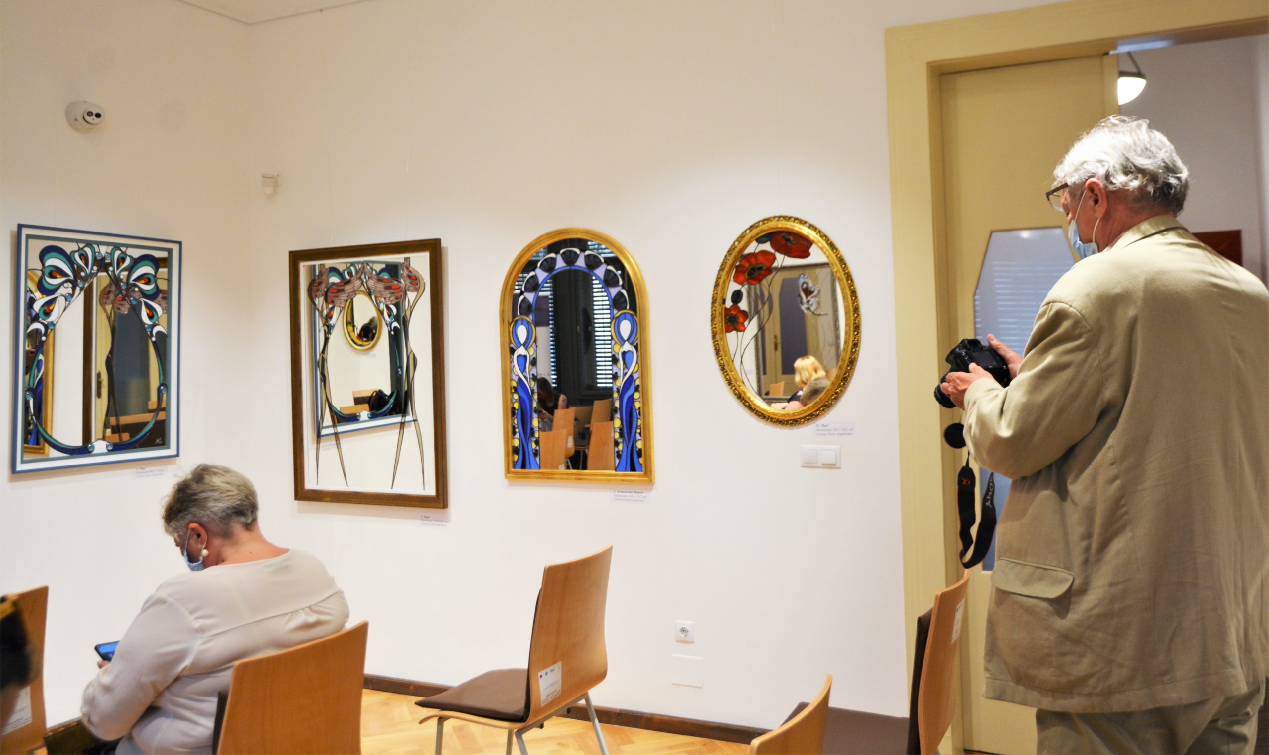 „Glass Nouveau - Portaluri oglinzi vitrate” (5)