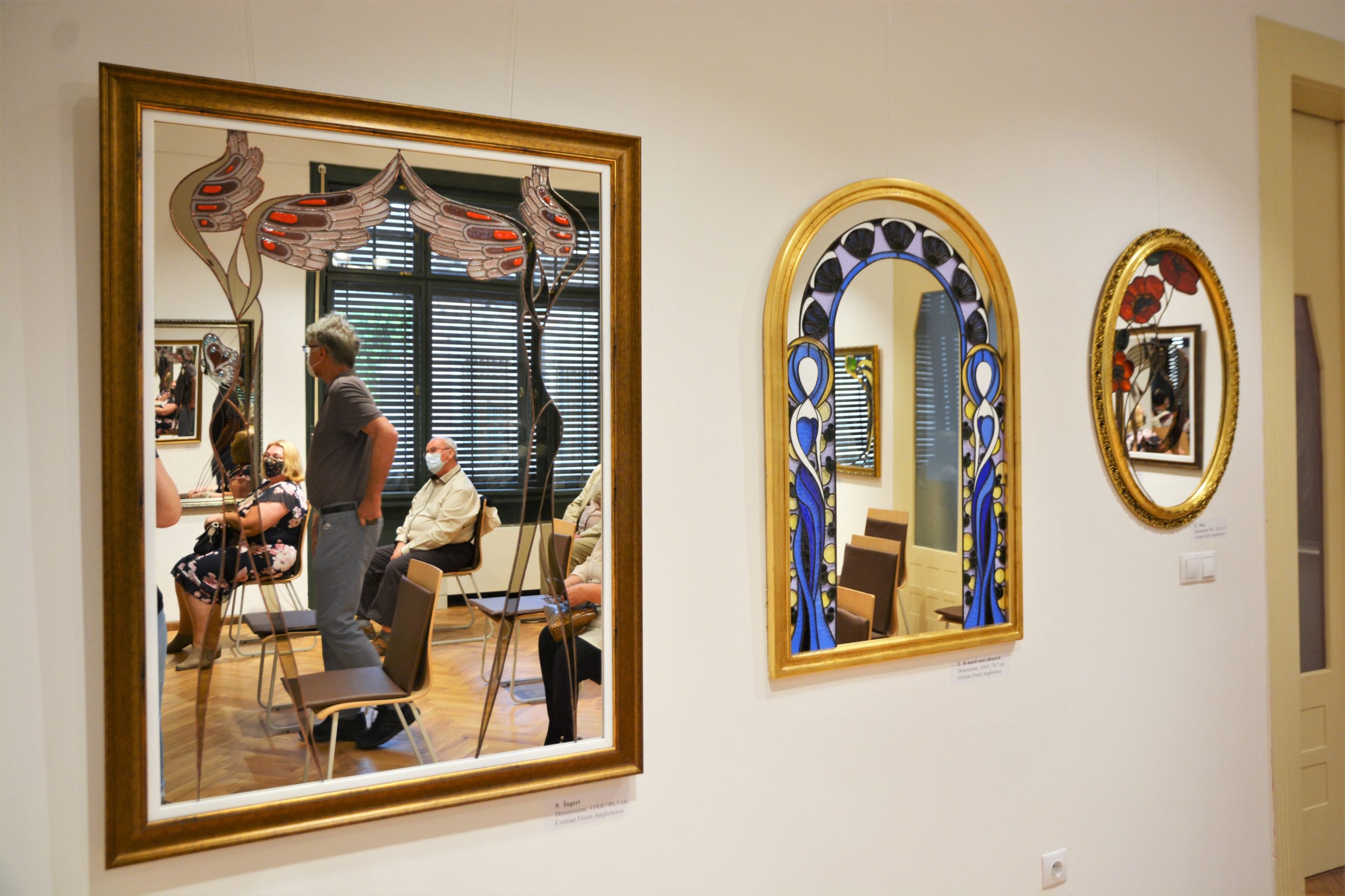 „Glass Nouveau - Portaluri oglinzi vitrate” (11)