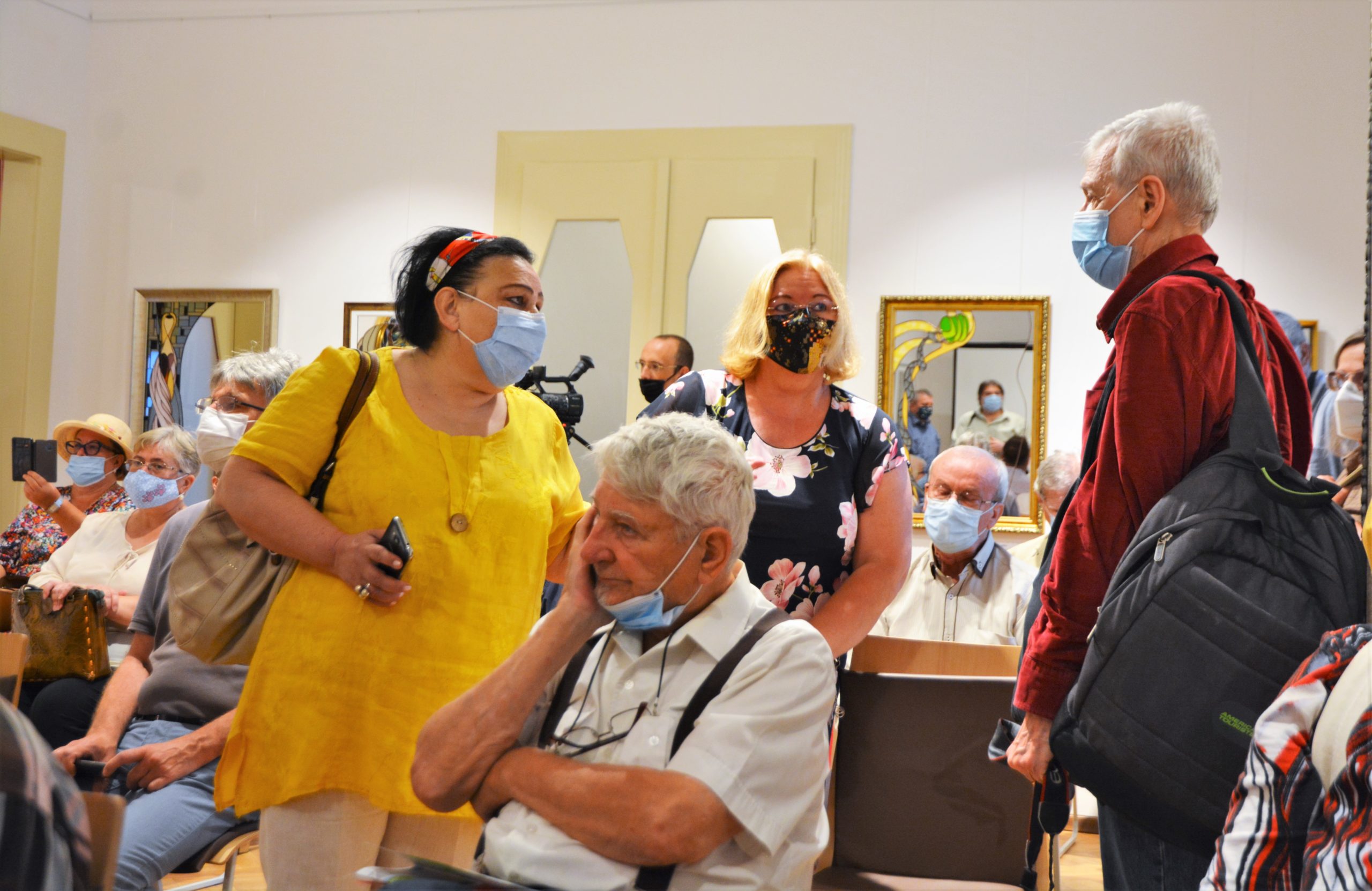 „Glass Nouveau - Portaluri oglinzi vitrate” (30)