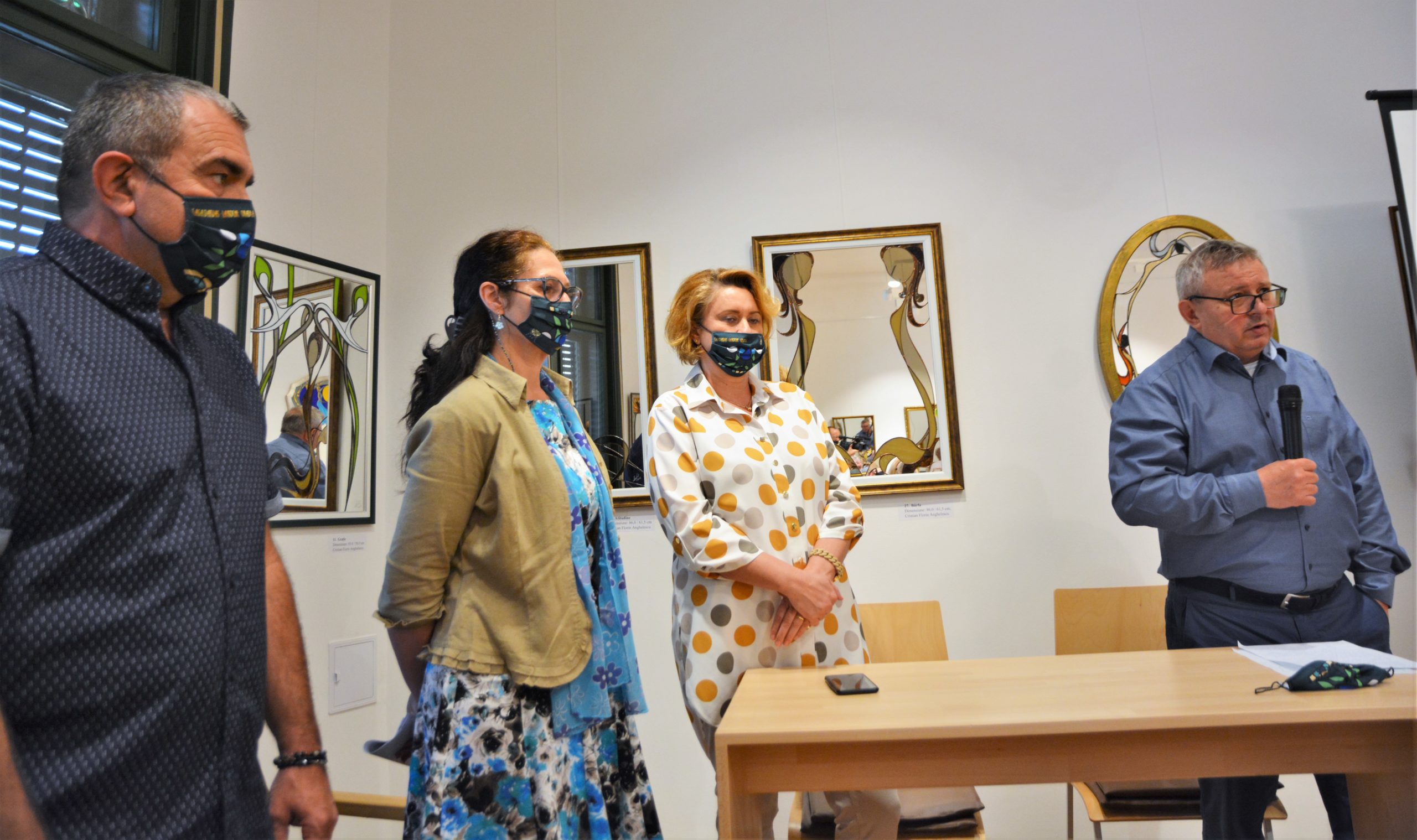 „Glass Nouveau - Portaluri oglinzi vitrate” (37)