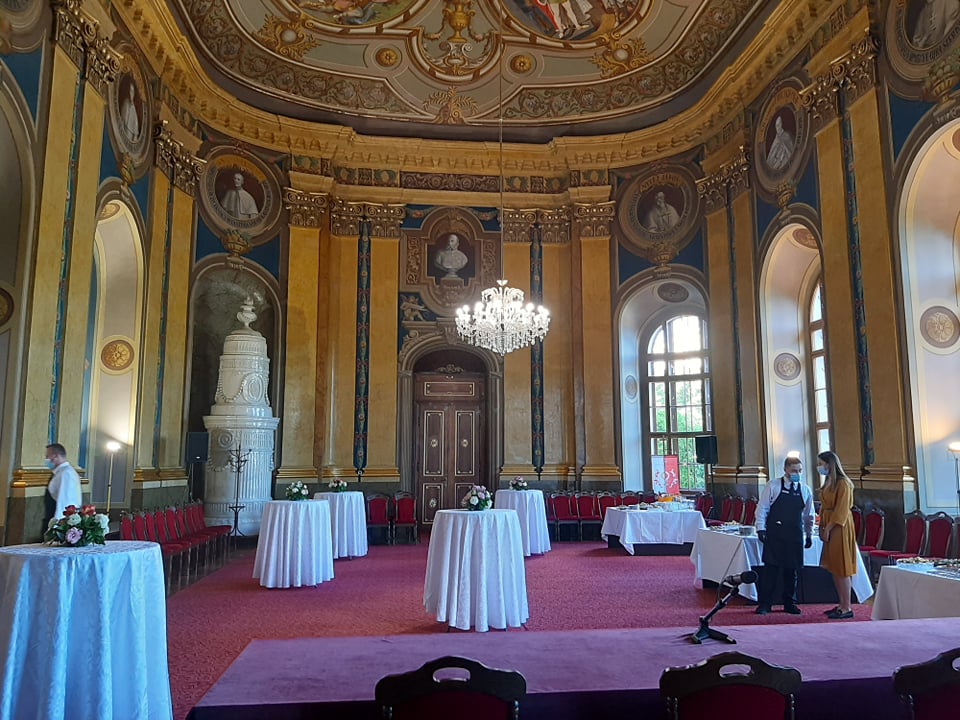 200740488_826614371327074_2108489686588223467_n