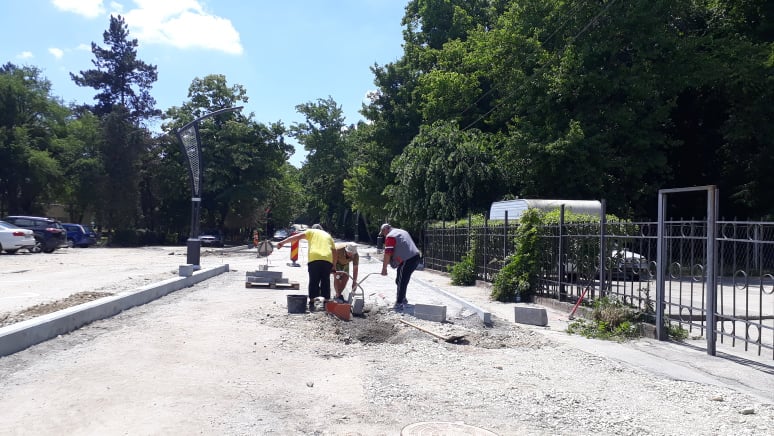 200075267_168734938547548_4303987071885286468_n