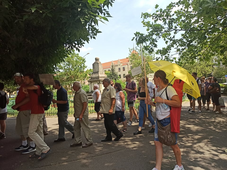 207661210_818885828737891_1404323735143394_n