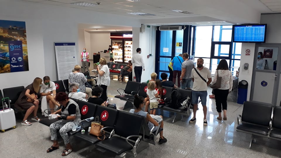 ryanair oradea bologna (9)