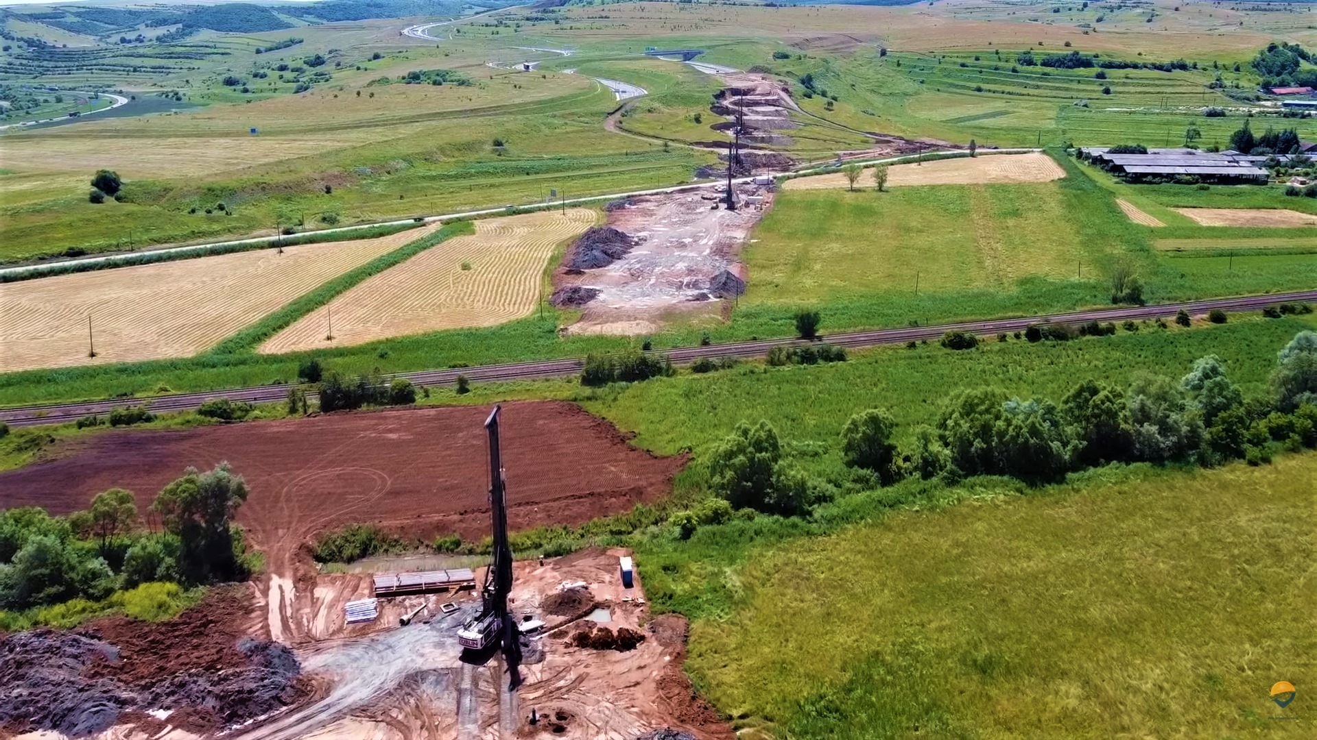 212928245_1950379965136001_6249287061897868812_n